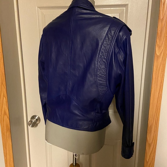 Vintage JOHN MICHAEL Made in USA Leather Biker Jacket! Size Medium! - Picture 4 of 10